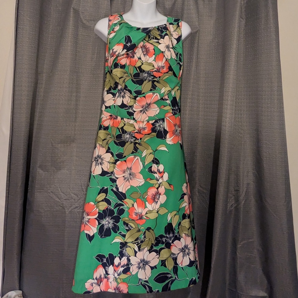 Floral Sleeveless Green Dress